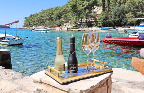 Villa Green Bay Apartments - Photo 57