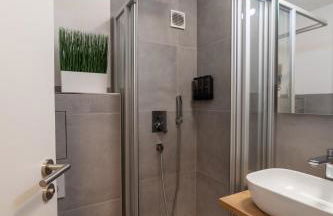 Lovely Nest - Goeppingen City, Kitchen, Parking, Up to 4 People - Foto 12