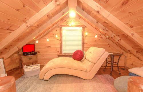 Charming Lakeview Cabin Near Geneva-On-The-Lake! - Foto 8