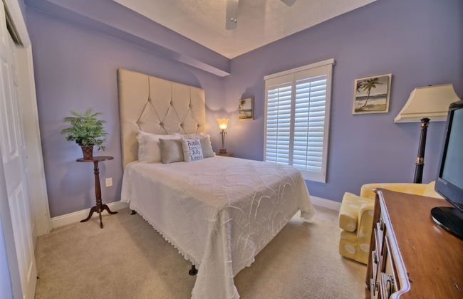 Relaxing Beachfront Condo with Beach Access - Unit 1603 by RedAwning - Foto 6