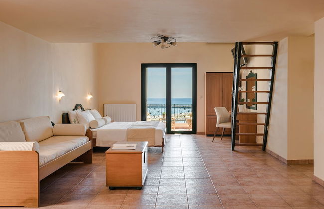 Griffon Kymi Hotel previously known as Valledi Village - Foto 52