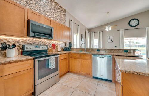 11 Mi to Disney Home with Game Room and Heated Pool - Foto 6