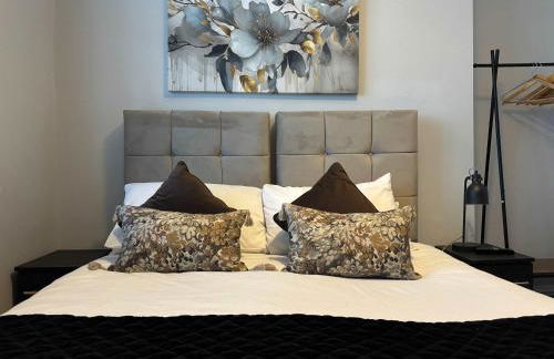 Large Luxury Home in Solihull - Sleeps 14 near NEC & BHX - Foto 43