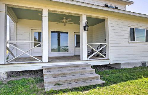 Spacious Texas Getaway with Fire Pit and Pond! - Foto 34