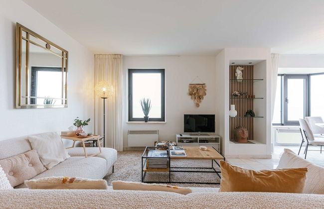 Hydro Palace - Stylish Charming Apartment With s - Photo 4