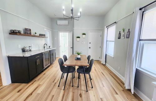 Jennifer's Stylish & Modern Broadway Getaway - Foto 23