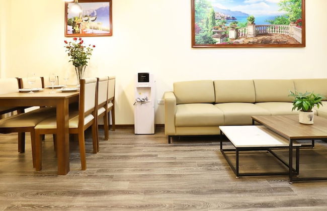 Luxe Paradise Suites Tay Ho - Photo 23