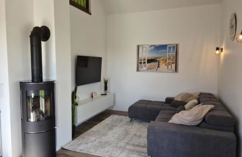 Haus KüstenBrise - Urlaub mit Hund an der Küste mit eigenen Garten, Sauna und gemütlichen Kaminfeuer - Foto 15