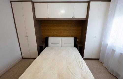 Apartment Sleeps 4 with Riverside Access - Foto 5