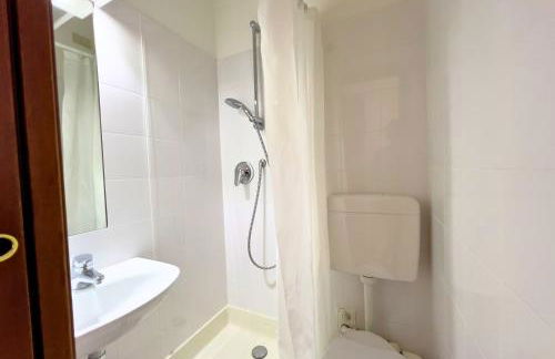 10 minuti a piedi dal centro - Zona Tranquilla e Silenziosa - Foto 18