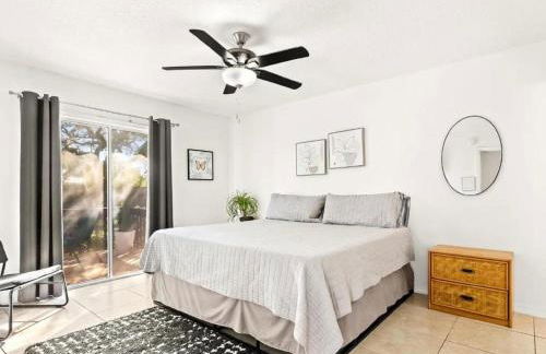 Anastasia Island Villa Duplex Single Level EV - Foto 11