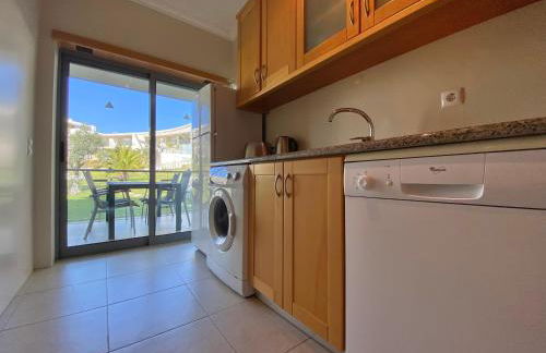 Charmant appartement, calme avec vue piscine, 1km de la plage, Olhos de Água - Foto 11