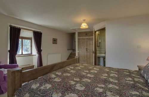 Moorhaven - Photo 11