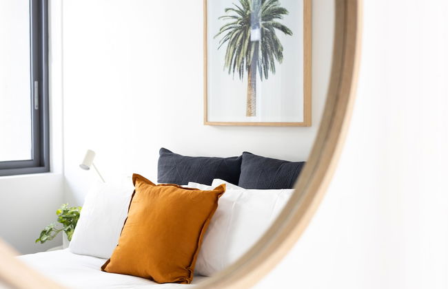 The Surry Apartments by Urban Rest - Photo 3