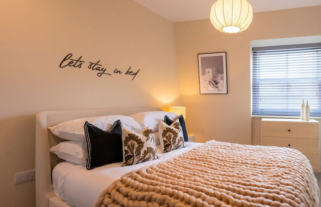 Super Vibrant 2 Bedroom With Parking - Foto 5