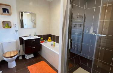 Maison idéale circuit-7 pers-proximité hyper centre, transports et tranquillité - Foto 23