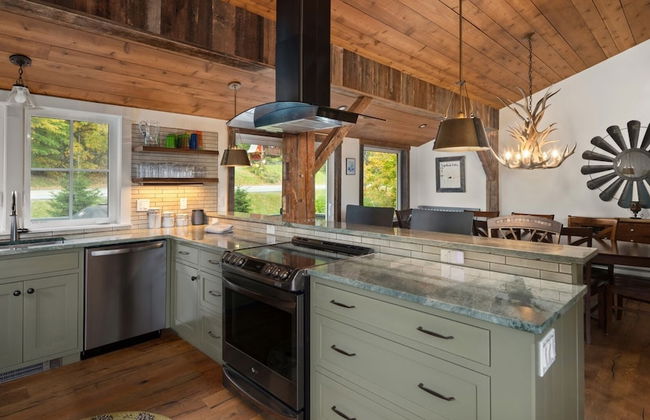 Mad House Rentals 10 Bedroom Lodge by RedAwning - Foto 18