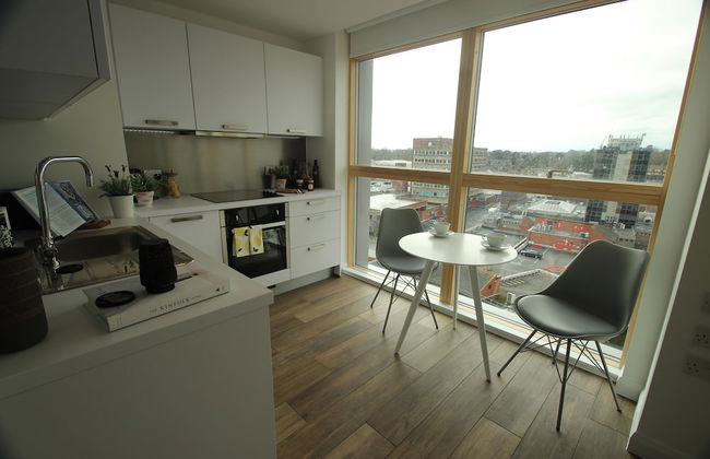 Berkshire House - Photo 14