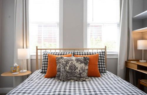 Quiet Historic Corner Easy Walk to Downtown Dining and Entertainment - Foto 50