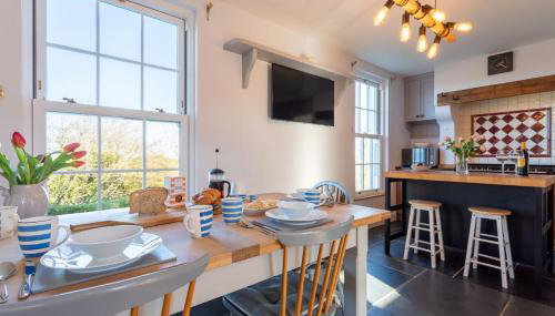 Millook View Farmhouse - Photo 4