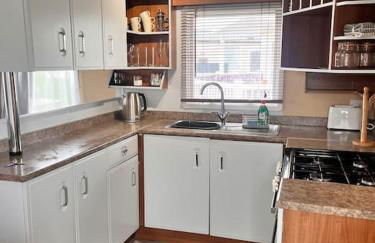 Lakeside View - 3 Bedroom caravan - Foto 7