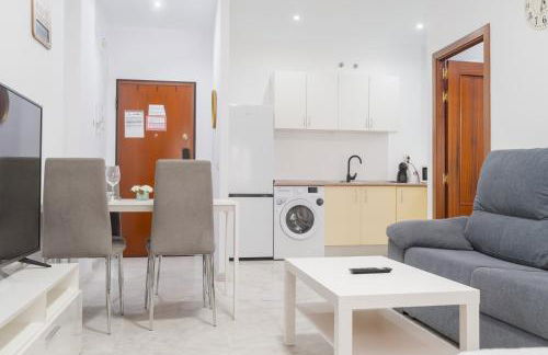 Apartamento Deluxe 2 Room Piscina Parking LuxSevilla Bormujos - Foto 3