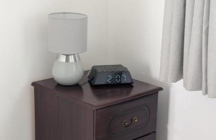 Peaceful 2-Bed Bungalow with Garden & Parking in Bramley Village, Rotherham - Foto 65