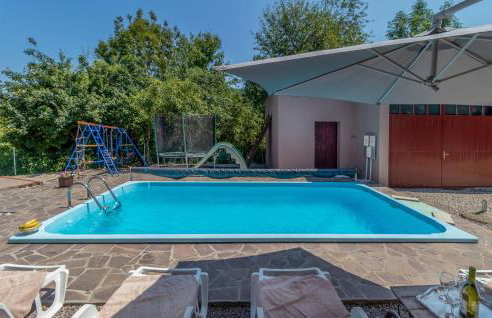 4 Bedroom Stunning Home In Plaski - Foto 11