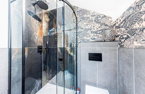 Fairvale House - Photo 22