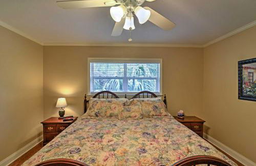 Crystal River Cottage on 1 Acre with Deck and Porch! - Foto 13