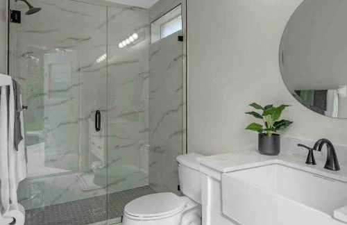 The Ritz Vacation, Heated Pool, Close 2 Disney - Photo 26