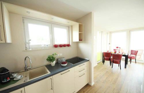 Komfort-Hausboote am Naturhafen Krummin - Foto 7