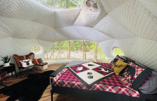 Geodome 1min to Smuggler's Notch with hot tub & River - Foto 10