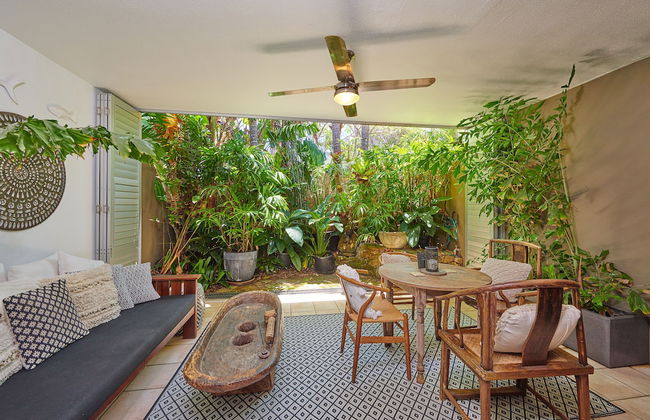 Julians Apartments - Photo 44