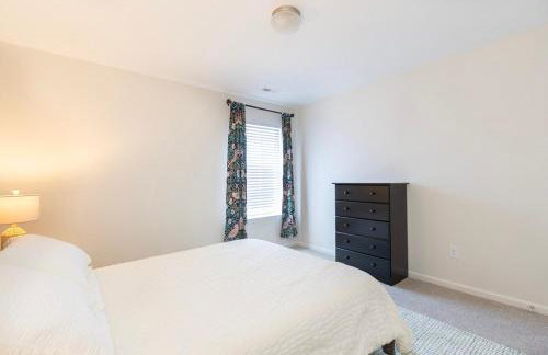 Welcome Families and Pets! 30 nights Entire Home - Foto 27