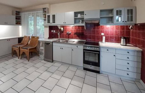 6 Bedroom Amazing Home In Mucharz - Foto 23
