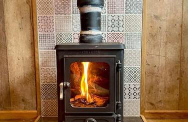 The Walnut Wagon in the heart of Mells. - Foto 24