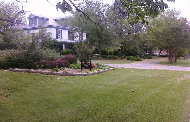 7 Bedroom Manor near Appomattox & Lynchburg - Photo 23