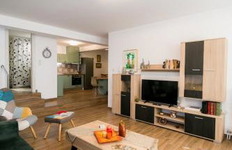 Mermaid Beachfront Villa - Photo 43