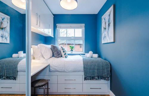 NEW! Incredible Home In Northwich By 53 Degrees Property, Perfect For Groups, FREE Parking! - Photo 35