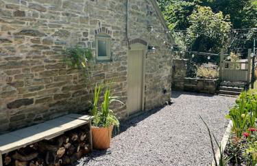 Former Corn Mill Cottage on the North Wales coast - Photo 25