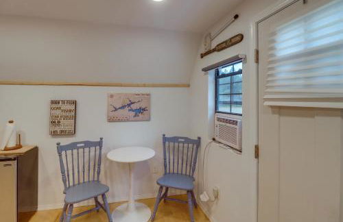 Higden Studio with Shared Patio, Yard Games, Grills! - Foto 11