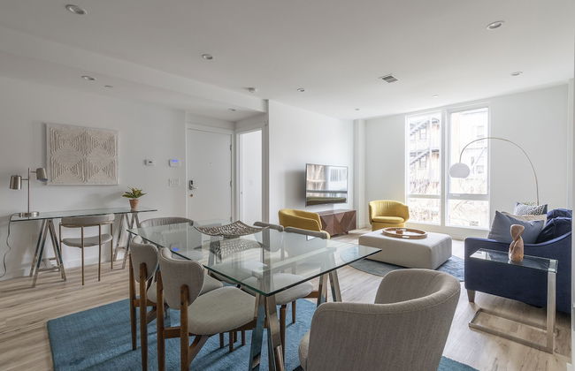 Sun-kissed 3BR Loft With Patio Minutes to NYC - Foto 3