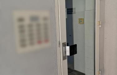 HOMELY STAY Studio 9 - Stylish & Convenient Self-Check-In Studio in Munich - Foto 20