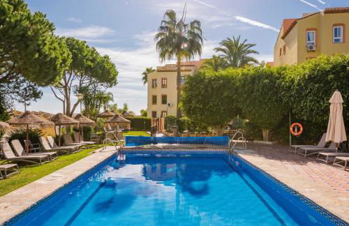 Macdonald Doña Lola Resort - Photo 16