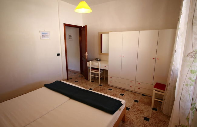 Cozy Holiday Home in Ricadi near Sea - Photo 2