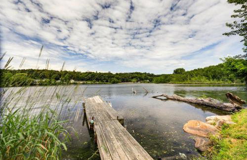 Lakefront Cottage 2 Mi to Palladium in Worcester! - Foto 2