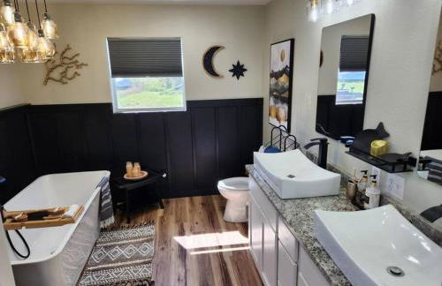 Grand Lake Cabin Rental at Duck Creek, Sleeps 6, Hot Tub & Pool - Foto 9