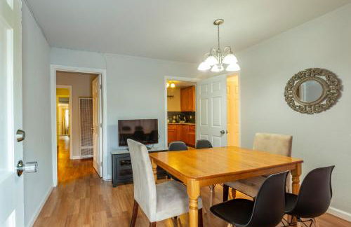 @ Marbella Lane 5BR House in Downtown Redwood City - Foto 25