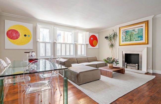 Central London 3-bed Apt, Sleeps 6, 3 Mins to Tube - Foto 1